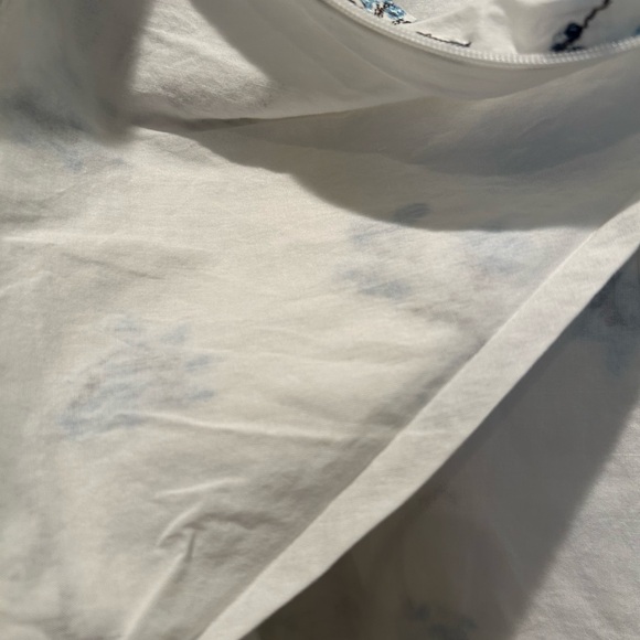 NWOT Ann Taylor Embroidered Floral Women's Camisole - Blue and White. gorgeous.. - Picture 4 of 6